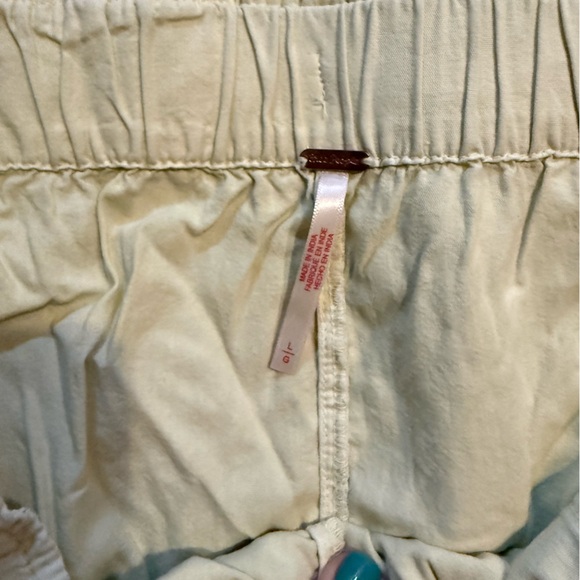 Free People Light Yellow/Green Ruched Pants size large - Picture 5 of 5